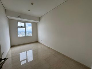 Dijual Cepat Apartemen podomoro City Deli Medan , Tower Lincoln Lantai 16
