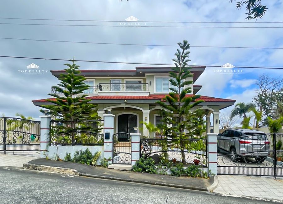Paseo de Enrile, Splendido Taal Residential Golf & Country Club, Laurel, Batangas