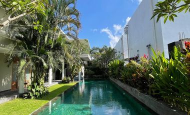 Villa Griya Mas Tumbak Bayuh Canggu Badung