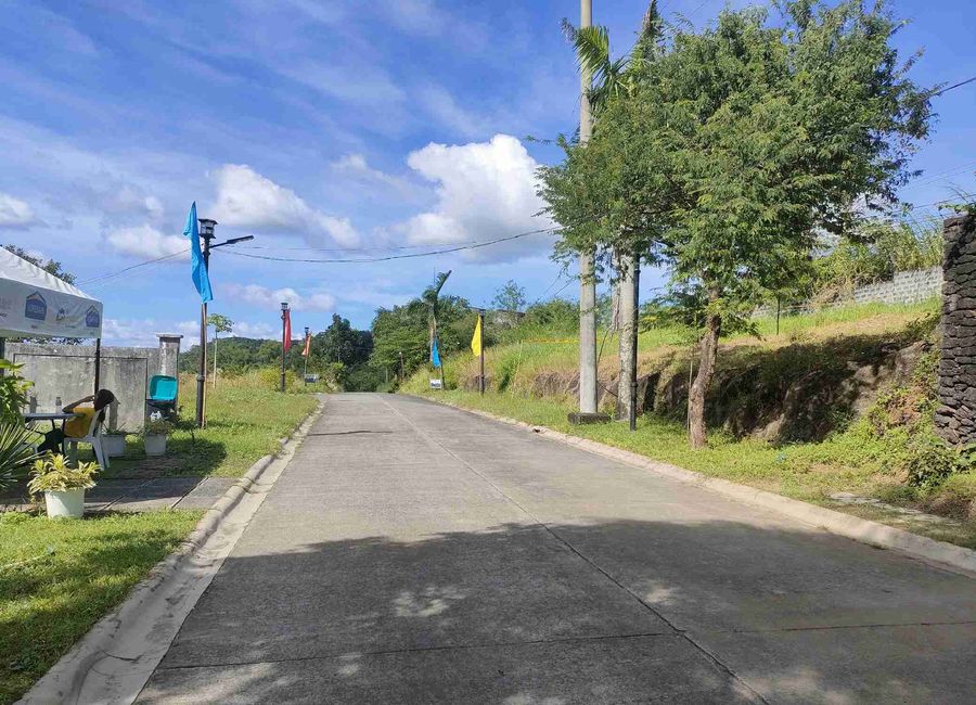 East Borough Place, Mahabang Parang, Angono, Rizal image 2
