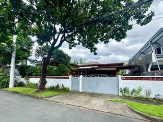House and Lot for Sale in Bel-Air Village at Makati City 5 Bedroom 5BR