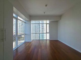 Breathtaking view 3 Bedrooms Condo with parking for sale in Cebu City
