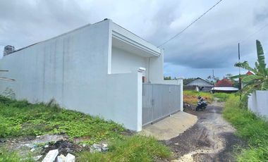 Rare Find! Villa Strategis dengan View Sawah Tanpa Batas
