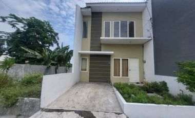 Dijual Via Lelang Rumah 2 Lantai Green Mansion