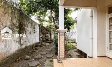 RUMAH 2 LANTAI DIJUAL DI SOLO SELATAN KONIMEX
