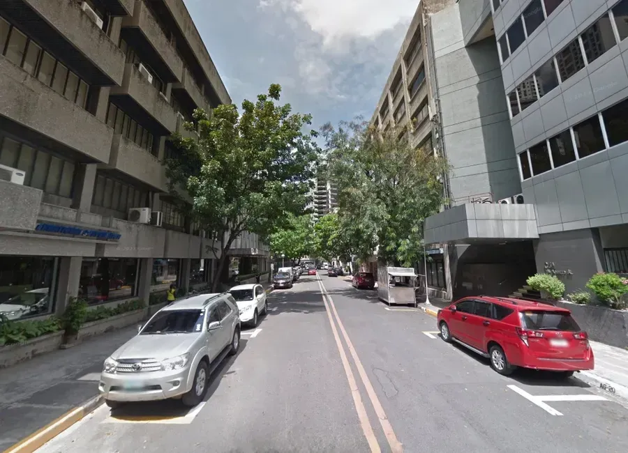 fully Tenanted Commercial Building with Income for Sale | Legazpi ...