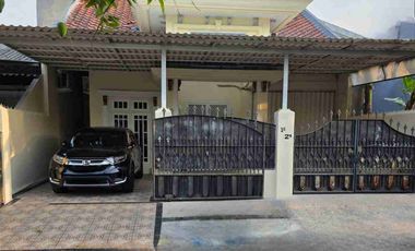 DI JUAL RUMAH BAGUS SIAP PAKAI DI MEDOKAN ASRI BARAT