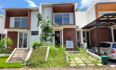 Rumah Strategis dan Murah di Kawasan Dau, Malang dekat dengan Universitas Negeri Malang