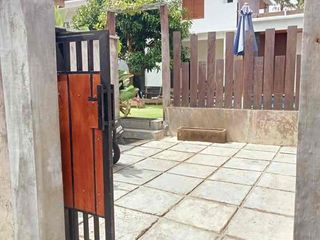 2 Rumah Versi Villa Full Furnish Dengan Parkir Motor dan Parkir Mobil