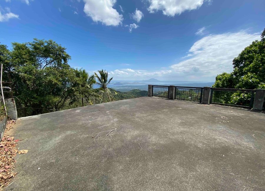 As-is–Niugan Provincial Road, Mamimilit, Niyugan, Laurel, Batangas image 2