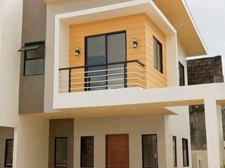 3Bedrooms House for Sale in Lapu-Lapu City As low as 14,811 per month equity.