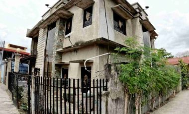 3 Storey House For Sale