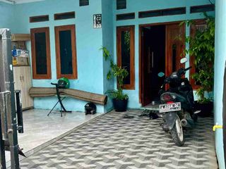 rumah minimalis depan kampus deket moss serang