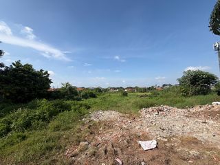 Dijual Kavling Strategis 8000 M2 di Jalan Hasyim Ashari Cipondoh