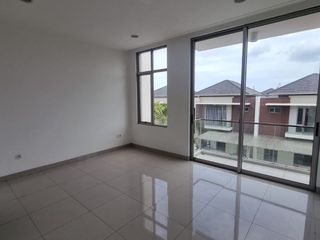 Dijual Rumah Springville, Rumah Springville, Rumah Springville Pik2, Hadap Danau, Springville, Pik2, Pantai Indah Kapuk 2