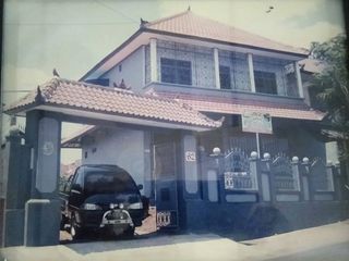 DIJUAL TANAH + BANGUNAN 2 LANTAI LOKASI STRATEGIS