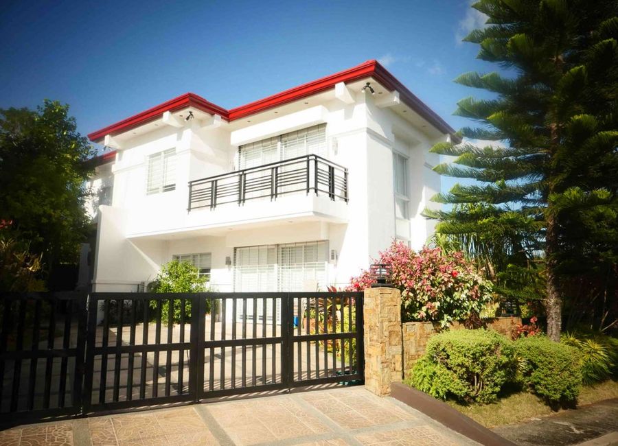 Splendido Taal Residential Golf & Country Club, Laurel, Batangas image 2