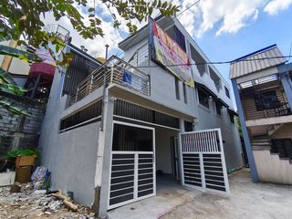 RFO 17 Units 3 Storey Apartment For Sale in Parang Marikina LSS