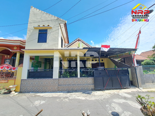 Dijual Rumah 2 lantai Sangat Strategis di Pusat Kota , Tukangkayu - Banyuwangi