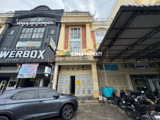 Disewakan Ruko Cemara Asri Jl.Boulevard Timur , sebelah power box