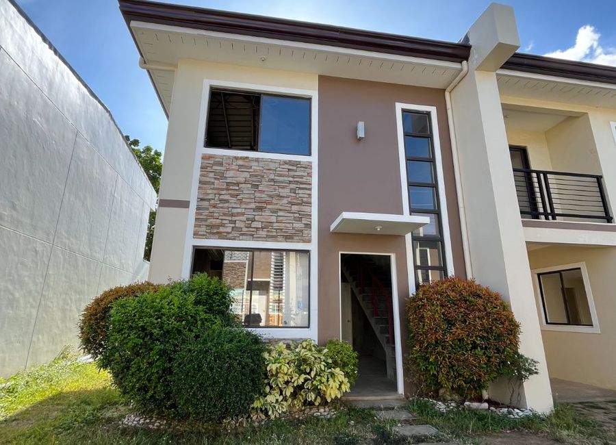 P. Torres Street, 6, Poblacion, Lipa, Batangas