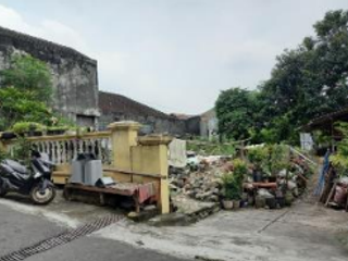 TANAH LAPANG STRATEGIS DI PUSAT KOTA SURAKARTA