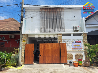 DIJUAL RUMAH CANTIK 2 LANTAI SEMI FURNITURE – SOBO, BANYUWANGI