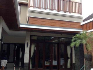 Dijual Villa bagus di Kerobokan Bali