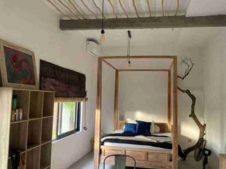 Dijual Rumah bergaya Villa siap huni  dan cocok juga untuk investasi disewakan u tuk wisatawan di Tabahan Bali dengan view Sawah