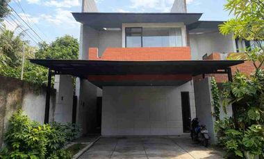 rumah modern jagakarsa jaksel dekat kahfi 1 harga terbaik