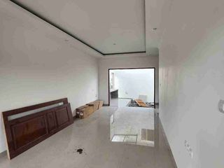 DIJUAL RUMAH BARU READY UNIT DI JIMBARAN BAWAH DEKAT MCD