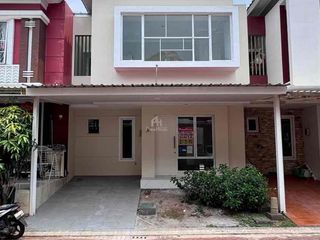 DIJUAL RUMAH DI CLUSTER MALIBU VILLAGE GADING SERPONG