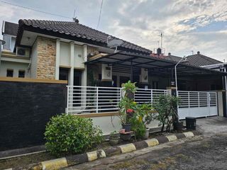 disewakan rumah di fajar indah