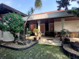 Ay. Dijual Cepat Rumah Di Jalan Condet Raya