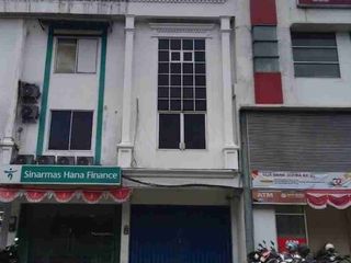 disewakan ruko strategis cocok untuk kantor dan bisnis di  jalan raya Pajajaran Bogor