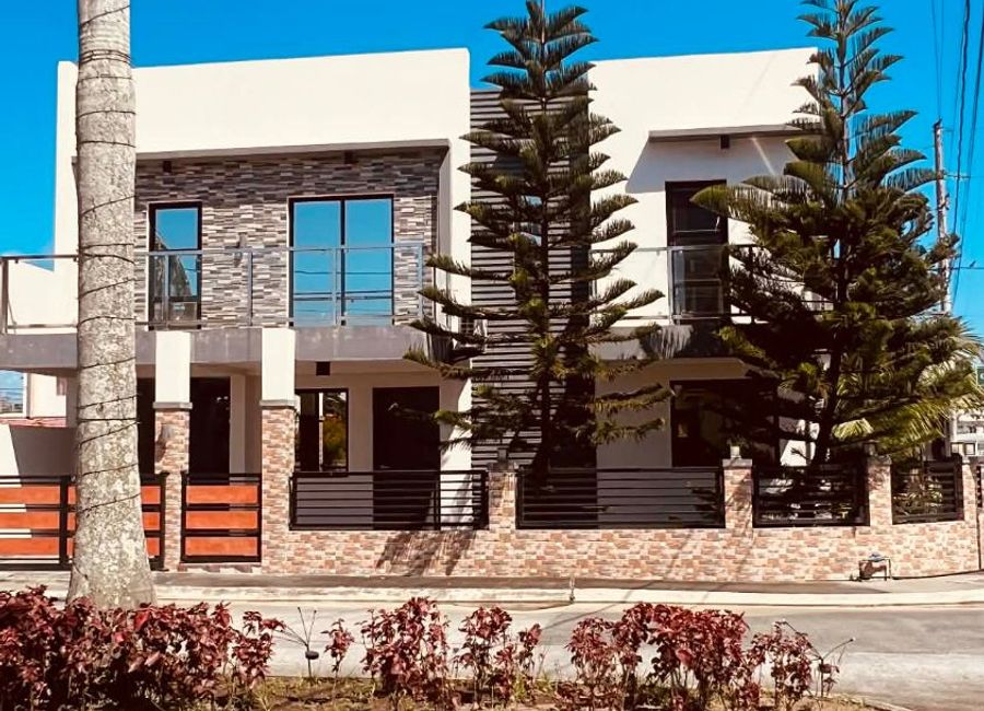 South Lake Village, Malitlit, Santa Rosa, Laguna