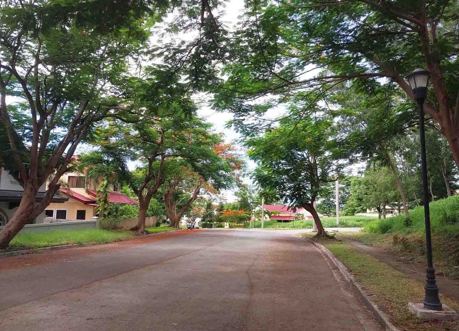 Stonecrest, Rosario, San Pedro, Laguna