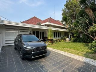 Rumah Asri Jl. Ki Mangunsarkoro, Menteng Jakarta Pusat
