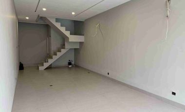 Ruko Muara Karang uk 4x17 brand new lokasi strategis