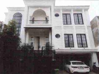 DI JUAL RUMAH MEWAH 2LANTAI SIAP HUNI DI PERUMAHAN PURI BINTARO, CIPUTAT - TANGSEL

Spesifikasi : 

Luas Tanah : 218m²

Luas Bangunan : 336m²

Tingkat : 2

Listrik : 5500 Watt

Air : PDAM

Garasi : 3

Hadap : Barat + Selatan

HGB

Harga 8 Milyar Nego