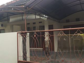 rumah dijual dekat jalan  kaliurang sleman jogja condongcatur 15 menit kampus ugm 1 milyar