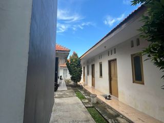 DIJUAL CEPAT: Rumah + Kostan 18 Kamar di Cipto Cirebon – Harga 3,5M Nego!