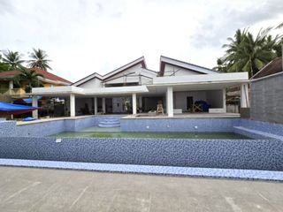 Beachfront House and Lot for Sale in Luyang Carmen Cebu City