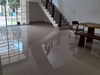 Bisa KPR dijual  rumah pik2 3 kamar tidur 8x15