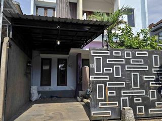 Dijual Cepat Rumah Lantai 2 - Pengalasan Padang Sambian, Denpasar Barat