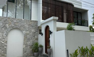 Dijual - Brand New Villa Freehold di Ungasan, Bali