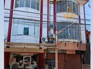 Disewakan tengah kota makassar di cendrawasih cocok buat kantor dan bisnis apapun