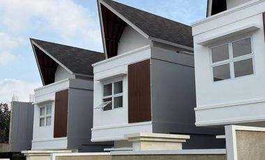 Dijual - Brand New Villa Modern Tropis di Ungasan, Bali