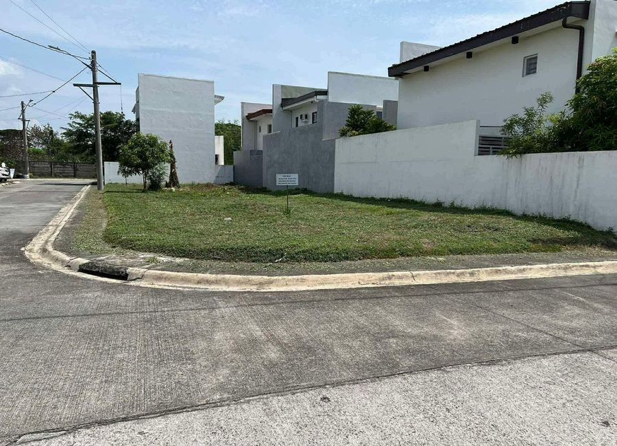 Eton City Access Road, Malitlit, Santa Rosa, Laguna