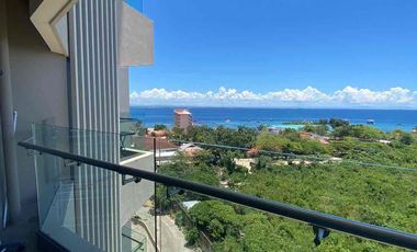 tambuli Seasie Living 1 bedroom corner unit with balcony is up for sale!